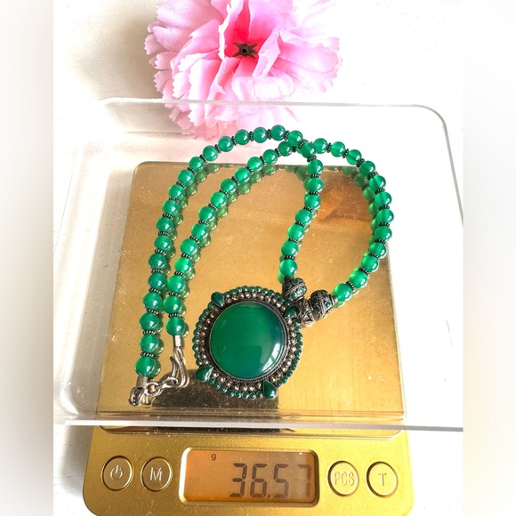 Antique and stunning apple green genuine jadeite handmade pendant necklace 18”in